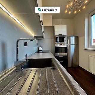 Prodej bytu 3+kk 63 m² Skuteč, Československé armády