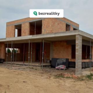 Prodej rodinného domu 202 m² Šestajovice