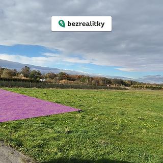 Prodej stavební parcely 830 m² Raduň