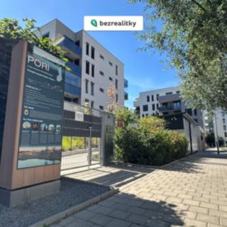 Prodej bytu 3+kk 75 m² Praha Hloubětín, Waltariho