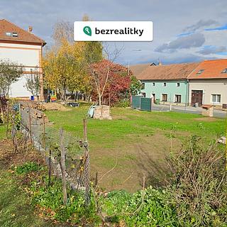 Prodej stavební parcely 1 018 m² Dětkovice