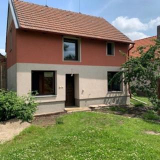 Prodej rodinného domu 75 m² Újezdec