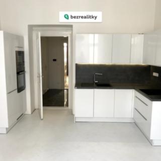 Prodej bytu 2+kk 54 m² Praha