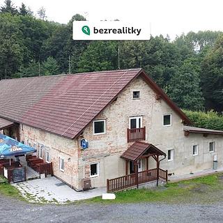 Prodej rodinného domu 464 m&sup2; Rajnochovice