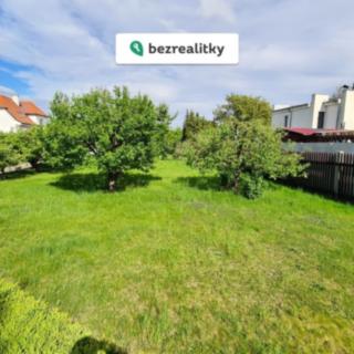 Prodej stavební parcely 832 m² Hovorčovice
