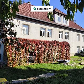 Prodej rodinného domu 274 m² Zákupy Brenná