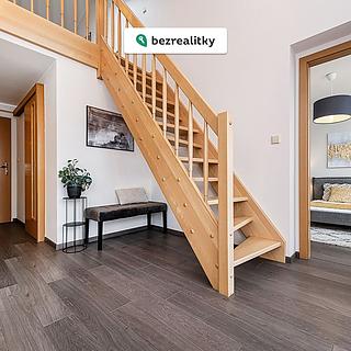 Prodej bytu 3+kk 62 m² Hostivice, Sportovců