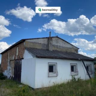 Prodej ostatního komerčního prostoru 1 903 m² Temešvár