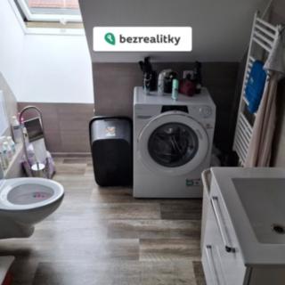 Prodej bytu 3+1 74 m² Povrly, Mírová
