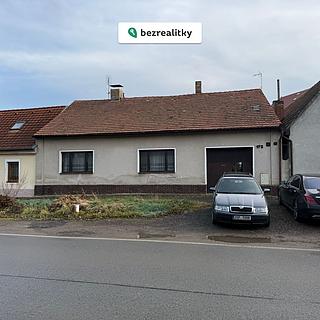 Prodej rodinného domu 122 m² Lochovice