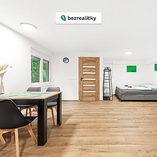 Prodej bytu 1+kk, garsoniery 47 m² Praha