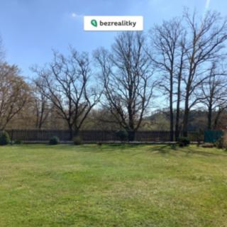 Prodej stavební parcely 789 m² Radošovice