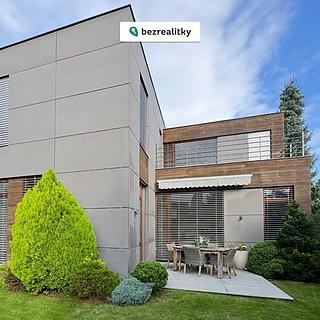 Prodej rodinného domu 197 m² Praha Libuš, U libušské sokolovny