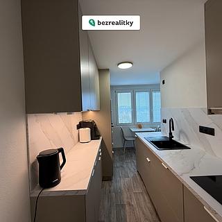 Prodej bytu 3+1 74 m² Plzeň