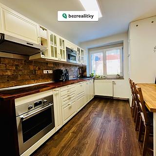 Prodej bytu 2+1 63 m² Týnec nad Sázavou