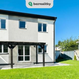 Prodej rodinného domu 212 m² Klecany