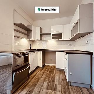 Prodej bytu 1+1 40 m² Ostrava Moravská Ostrava, Garážní