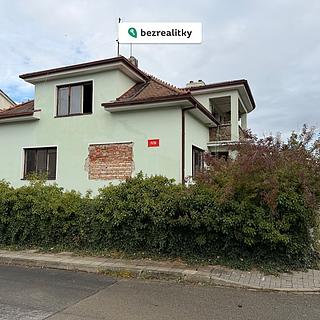 Prodej rodinného domu 408 m² Střelice, Písečná