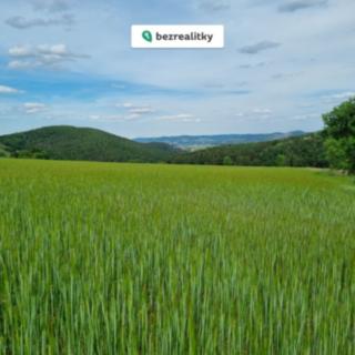 Prodej stavební parcely 1 408 m² Svatá