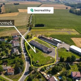 Prodej komerčního pozemku 7283 m² Stavenice