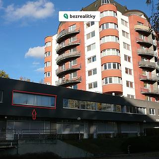 Prodej bytu 2+kk 53 m² Pardubice Zelené Předměstí, nábřeží Závodu míru