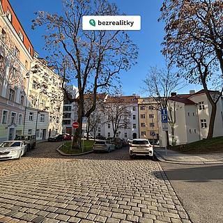 Prodej bytu 2+kk 57 m² Praha Vršovice, Černomořská