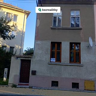 Prodej rodinného domu 72 m² Hodonín, Jánošíkova