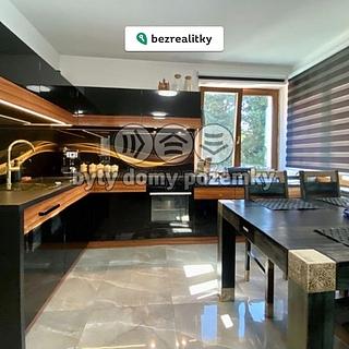 Prodej bytu 3+kk 94 m&sup2; Ostrava