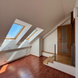 Prodej bytu 3+kk 78 m² Praha Vršovice, Na Míčánkách