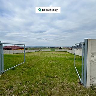 Prodej stavební parcely 1 369 m² Žatec