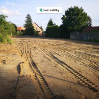 Prodej stavební parcely 1141 m² Mělník