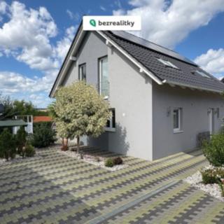 Prodej rodinného domu 178 m² Skuhrov