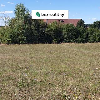 Prodej stavební parcely 1 215 m² Narysov