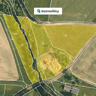 Prodej stavební parcely 9989 m&sup2; Pěčín