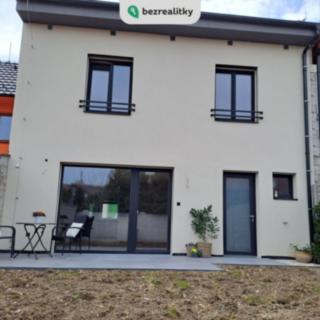 Prodej rodinného domu 140 m² Uherský Ostroh