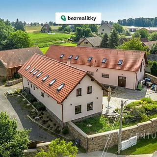 Prodej rodinného domu 623 m&sup2; Loket