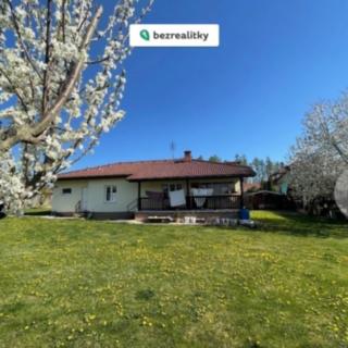 Prodej rodinného domu 188 m² Stará Huť, Krásný život