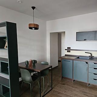 Prodej bytu 3+kk 58 m² Praha Vysočany, Poštovská