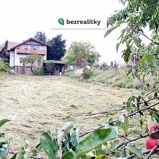 Prodej stavební parcely 644 m² Týnec nad Labem, Lžovická