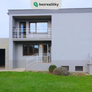 Prodej rodinného domu 265 m² Nehvizdy
