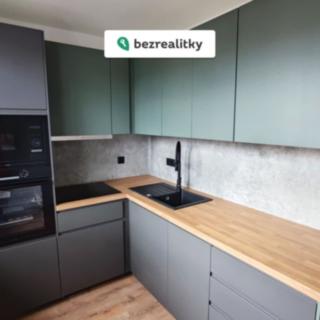 Prodej bytu 2+1 55 m² Cheb, Kosmonautů