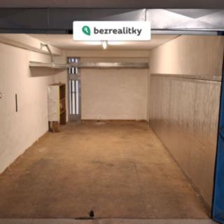 Prodej garáže 18 m² Praha Stodůlky, Pavrovského