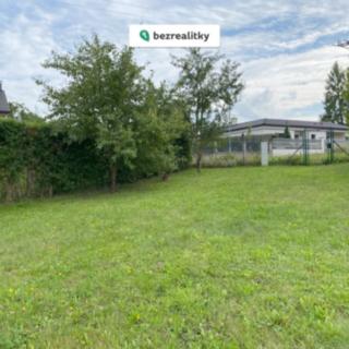 Prodej stavební parcely 1 001 m² Kamenice Štiřín, V Remízku