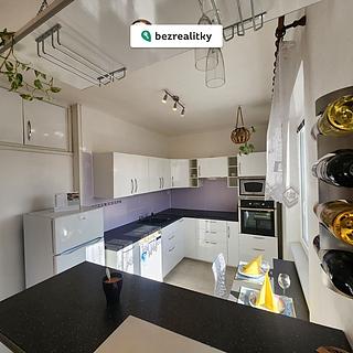 Prodej bytu 2+1 57 m² Ostrava Poruba, Opavská