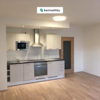 Prodej bytu 1+kk a garsoniéry 38 m² Praha Karlín, Nekvasilova