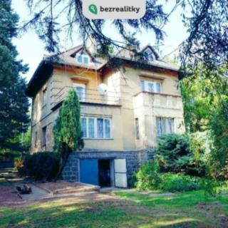 Prodej rodinného domu 269 m² Jesenice