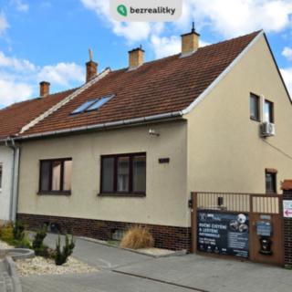 Prodej rodinného domu 252 m² Slavkov u Brna, Slovákova