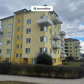 Prodej bytu 1+kk a garsoniéry 38 m² Praha Horní Měcholupy, Boloňská