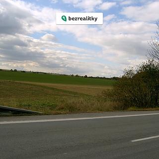 Prodej komerčního pozemku 13216 m&sup2; Okarec