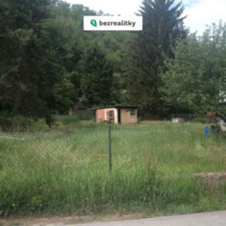 Prodej stavební parcely 1 017 m² Zadní Třebaň, K Vatinám